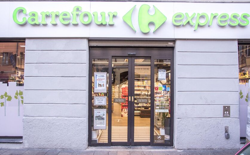 Carrefour Express - C.so San Gottardo, Milano